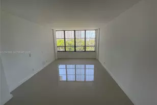 500 Three Islands Boulevard, Hallandale Beach, FL 33009 - Photo 17