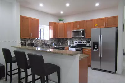 16825 SW 109th Pl, Miami, FL 33157 - Photo 9