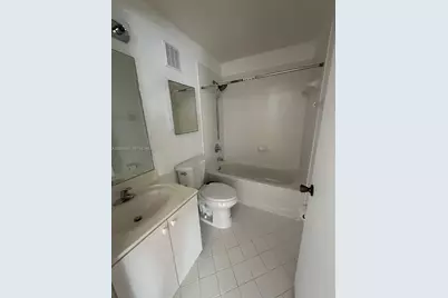 2920 SE 12th Rd #203-30, Homestead, FL 33035 - Photo 5
