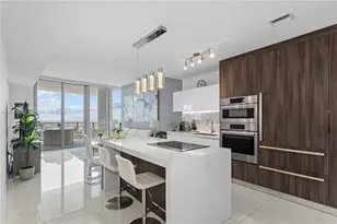851 NE 1st Ave, Miami, FL 33132 - Photo 9