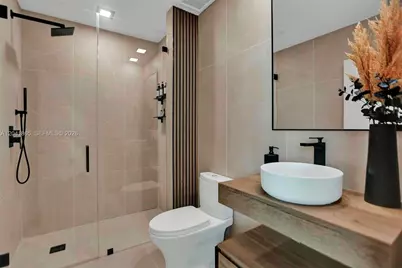 950 Brickell Bay Dr #5608, Miami, FL 33131 - Photo 33