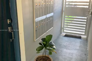 130 Mendoza Ave, Coral Gables, FL 33134 - Photo 25