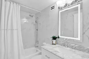 2501 S Ocean Dr, Hollywood, FL 33019 - Photo 17