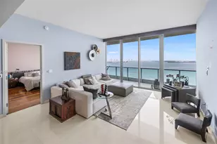 1331 Brickell Bay Dr, Miami, FL 33131 - Photo 3