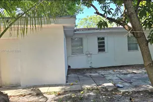 241 NW 32nd St, Miami, FL 33127 - Photo 3