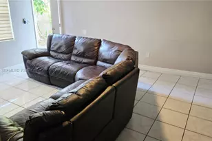 241 NW 32nd St, Miami, FL 33127 - Photo 37