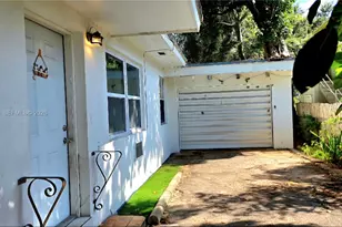 241 NW 32nd St, Miami, FL 33127 - Photo 29