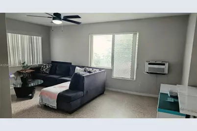 241 NW 32nd St, Miami, FL 33127 - Photo 15