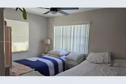 241 NW 32nd St, Miami, FL 33127 - Photo 23
