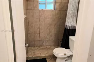 241 NW 32nd St, Miami, FL 33127 - Photo 41