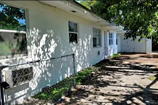 241 NW 32nd St, Miami, FL 33127 - Photo 5