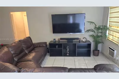 241 NW 32nd St, Miami, FL 33127 - Photo 33