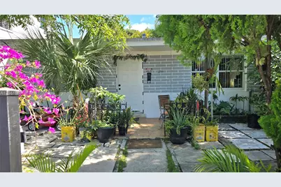 241 NW 32nd St, Miami, FL 33127 - Photo 11
