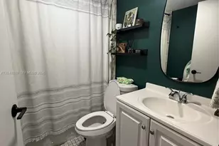 17000 NW 67th Ave, Hialeah, FL 33015 - Photo 23