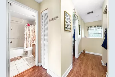 5214 Corvette Dr, Tampa, FL 33624 - Photo 7