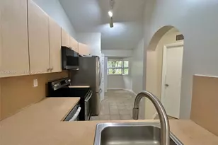 1270 SE 28th Ct, Homestead, FL 33035 - Photo 5