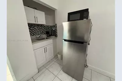 1843 Dewey St #118, Hollywood, FL 33020 - Photo 3