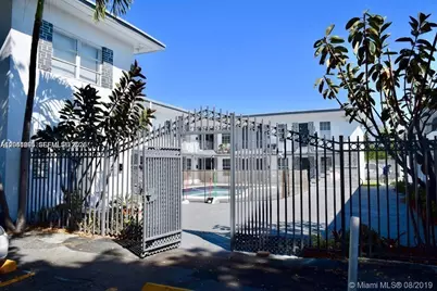 1843 Dewey St #118, Hollywood, FL 33020 - Photo 9