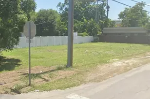 1518 NE 11th St, Fort Lauderdale, FL 33304 - Photo 1