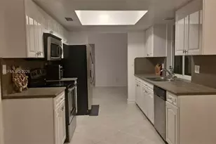 1800 N 55th Ave, Hollywood, FL 33021 - Photo 7