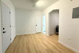 641 10th St, Miami Beach, FL 33139 - Photo 5