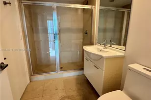 495 Brickell Ave, Miami, FL 33131 - Photo 15