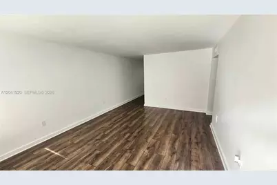 111 NW 152nd St #11, Miami, FL 33169 - Photo 3