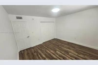 111 NW 152nd St #11, Miami, FL 33169 - Photo 7