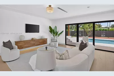 8430 SW 88th St, Miami, FL 33156 - Photo 11