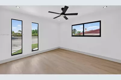 8430 SW 88th St, Miami, FL 33156 - Photo 21