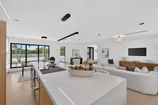 8430 SW 88th St, Miami, FL 33156 - Photo 19