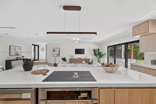 8430 SW 88th St, Miami, FL 33156 - Photo 19