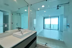 460 NE 28th St, Miami, FL 33137 - Photo 15