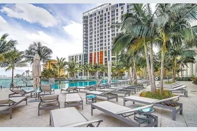 460 NE 28th St #1402, Miami, FL 33137 - Photo 27