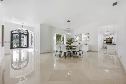 16170 Saddle Ln, Weston, FL 33326 - Photo 13