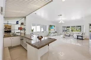 16170 Saddle Ln, Weston, FL 33326 - Photo 21