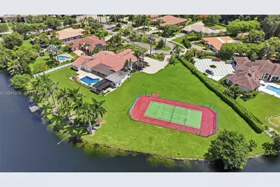 16170 Saddle Ln, Weston, FL 33326 - Photo 1