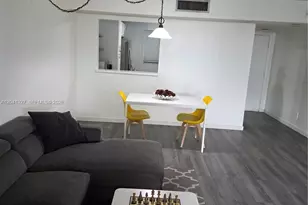 8065 SW 107th Ave, Miami, FL 33173 - Photo 11
