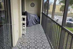 8065 SW 107th Ave, Miami, FL 33173 - Photo 21