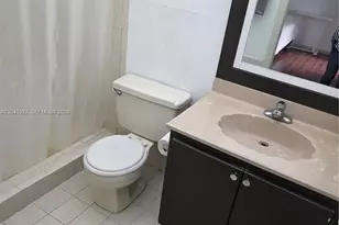 8065 SW 107th Ave, Miami, FL 33173 - Photo 17