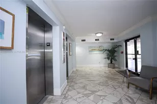 2000 NE 135th St, North Miami, FL 33181 - Photo 15
