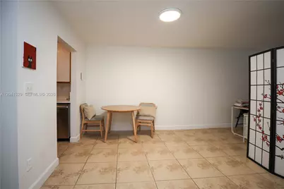 2000 NE 135th St #906, North Miami, FL 33181 - Photo 37
