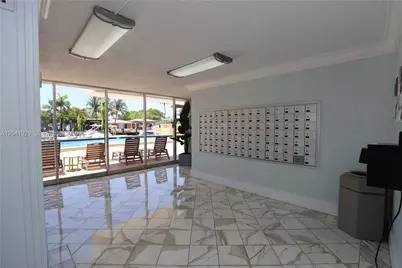 2000 NE 135th St #906, North Miami, FL 33181 - Photo 49