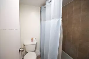 2000 NE 135th St, North Miami, FL 33181 - Photo 41