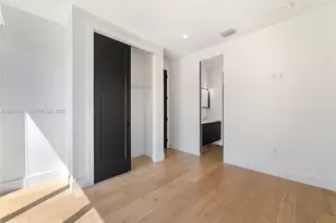 227 NW 39th St, Miami, FL 33127 - Photo 11