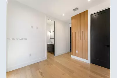 227 NW 39th St, Miami, FL 33127 - Photo 19
