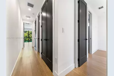 227 NW 39th St, Miami, FL 33127 - Photo 25