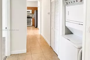 1656 SE 29th Ct, Homestead, FL 33035 - Photo 11