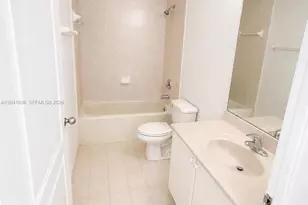 1656 SE 29th Ct, Homestead, FL 33035 - Photo 7