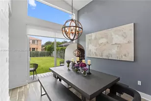 7840 Rockport Cir, Lake Worth, FL 33467 - Photo 9